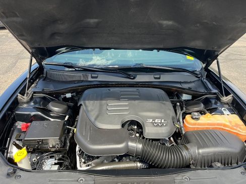Used 2019 Dodge Charger GT w/ Performance Handling Group RWD image 37