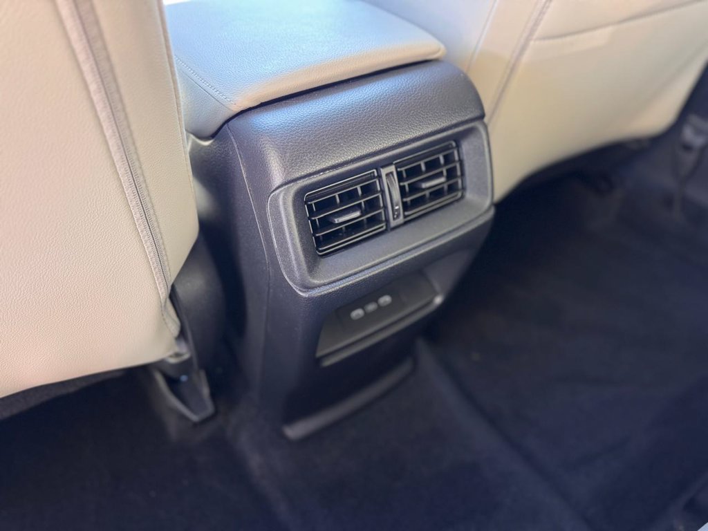 Used 2024 Honda CR-V EX-L image 21