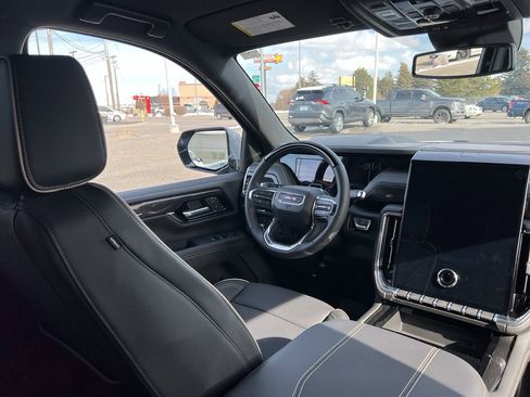 New 2026 GMC Yukon Elevation image 34