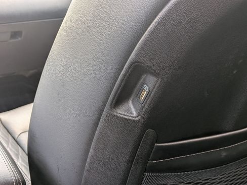 Used 2021 Kia Sorento SX FWD image 17