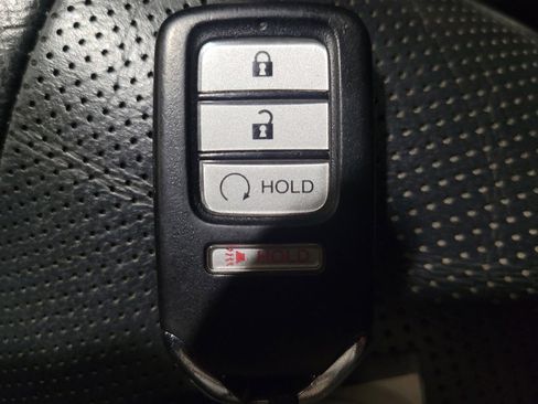 Used 2017 Honda Ridgeline RTL-E image 32