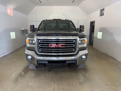 Used 2015 GMC Sierra 2500 SLE w/ SLE Preferred Package