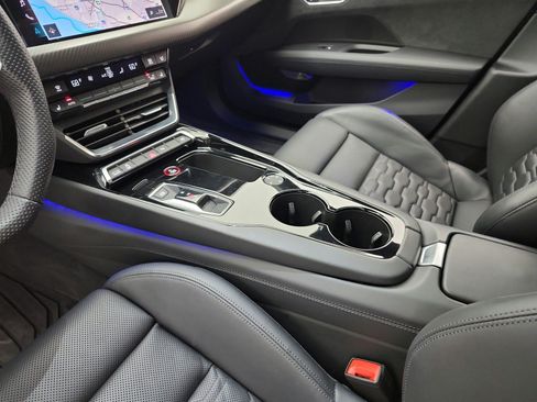 Used 2023 Audi e-tron GT Premium Plus w/ Performance Package AWD/4WD image 11