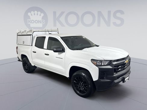 Used 2025 Chevrolet Colorado W/T w/ WT Custom Package image 10