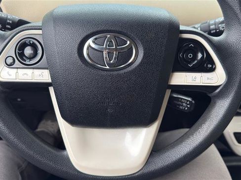 Used 2018 Toyota Prius Two w/ Prius Two Safety Plus Package FWD image 32
