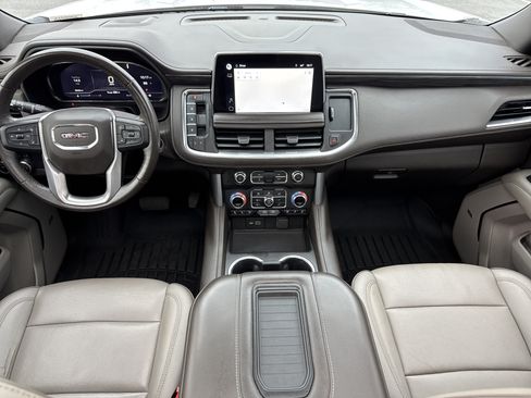 Used 2022 GMC Yukon SLT w/ SLT Premium Package RWD image 29