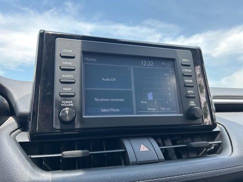 Used 2019 Toyota RAV4 LE AWD/4WD image 29