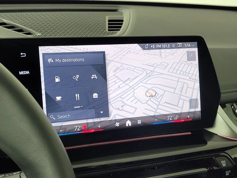 New 2026 BMW X1 xDrive28i w/ Technology Package image 18