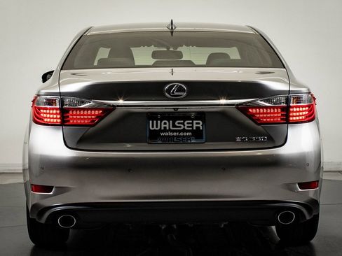 Used 2015 Lexus ES 350 image 7