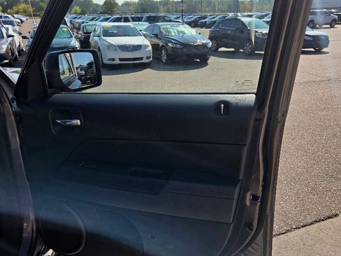 Used 2015 Jeep Patriot High Altitude image 16