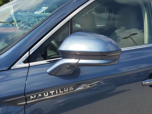 Used 2019 Lincoln Nautilus Reserve AWD/4WD image 14