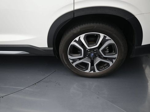 Used 2023 Subaru Ascent Limited w/ Technology Package AWD/4WD image 13