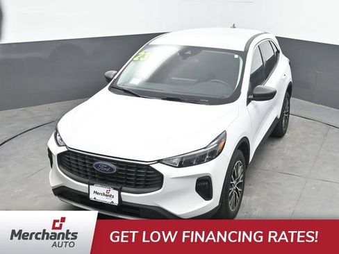 Used 2023 Ford Escape Active w/ Tech Pack #1 AWD/4WD image 31