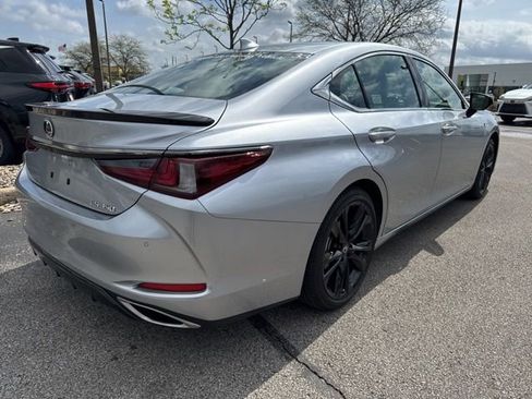 Used 2025 Lexus ES 350 F Sport image 3