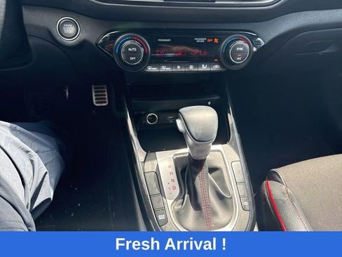 Used 2023 Kia Forte GT image 7
