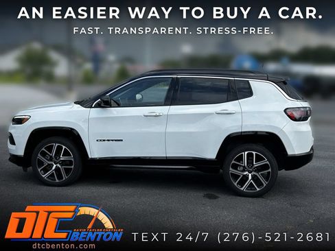 Used 2025 Jeep Compass Limited w/ Elite Group AWD/4WD image 8