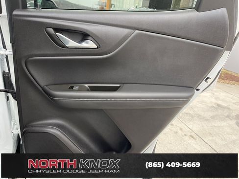 Used 2024 Chevrolet Blazer LT image 23