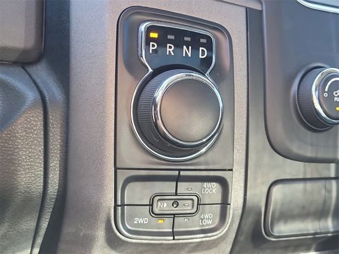 Used 2018 RAM 1500 Express image 23