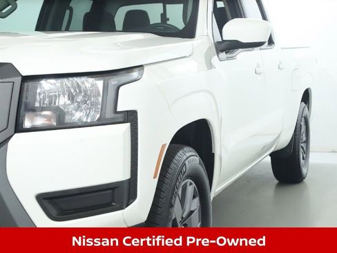 Certified 2025 Nissan Frontier SV RWD image 7