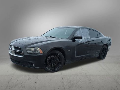 Used 2014 Dodge Charger R/T w/ Wheels & Tunes Group image 1