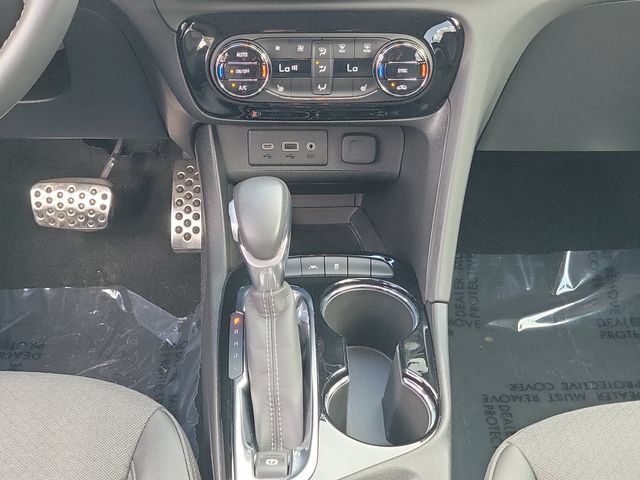 Certified 2023 Buick Encore GX Select w/ Sport Touring Package FWD image 21