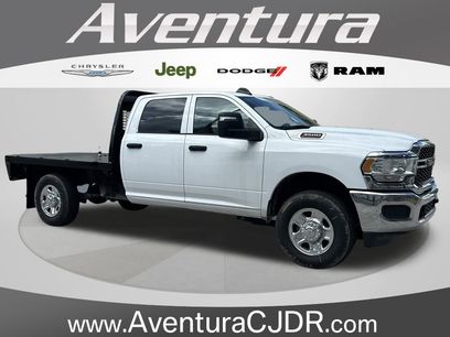 New 2024 RAM 3500 Tradesman w/ Chrome Appearance Group