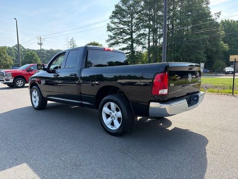 Used 2024 RAM 1500 Classic SLT AWD/4WD image 7