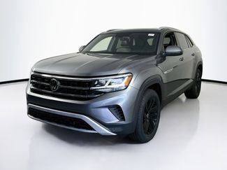 Used 2023 Volkswagen Atlas Cross Sport SE FWD video 1