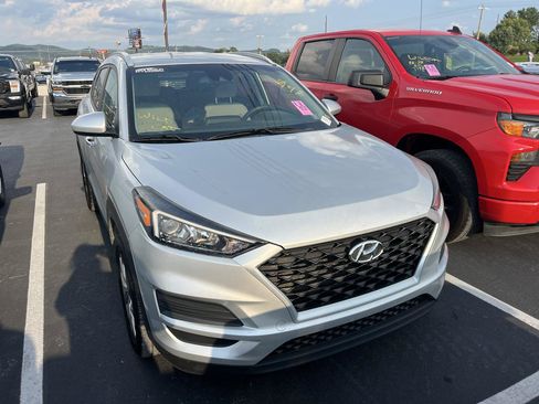 Used 2019 Hyundai Tucson Value AWD/4WD image 1