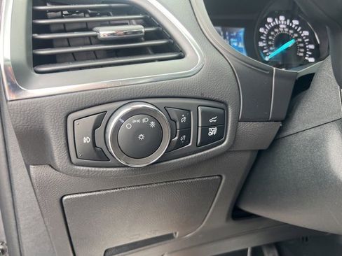 Certified 2024 Ford Edge Titanium w/ Equipment Group 301A image 9