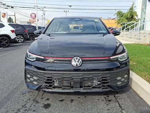 New 2026 Volkswagen GTI SE image 2