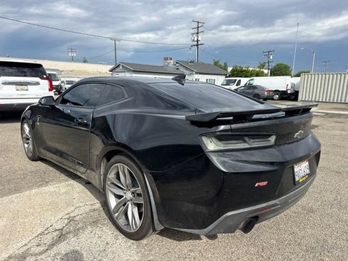 Used 2018 Chevrolet Camaro LT w/ RS Package RWD image 7