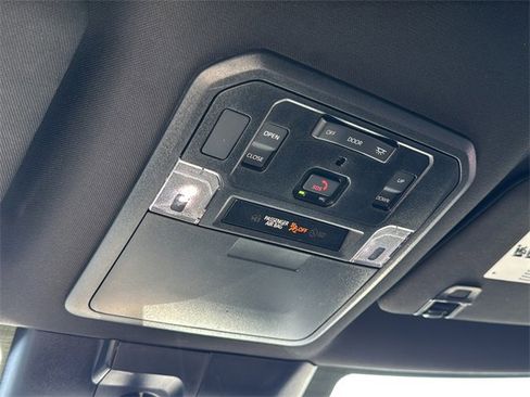 Used 2025 Toyota Sequoia SR5 image 22