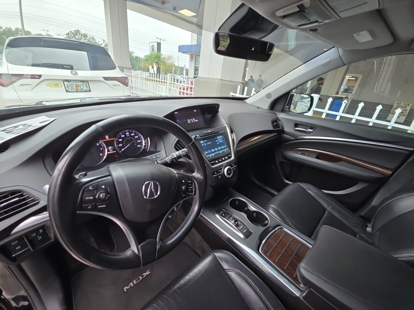 Used 2020 Acura MDX SH-AWD image 9