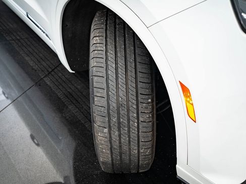 Used 2023 Cadillac XT6 Sport image 40