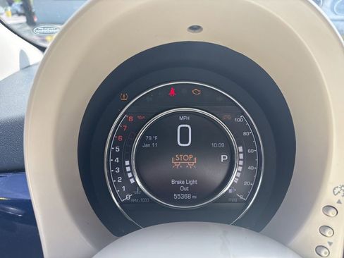 Used 2019 FIAT 500 Lounge FWD image 9