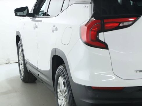 Used 2018 GMC Terrain SLE w/ Driver Convenience Package image 46