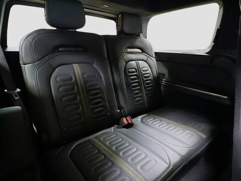 Used 2025 Rivian R1S Adventure image 28