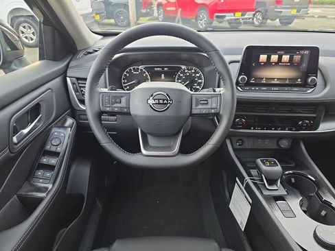 New 2026 Nissan Rogue Dark Armor image 17