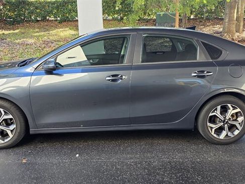 Used 2021 Kia Forte LXS image 6