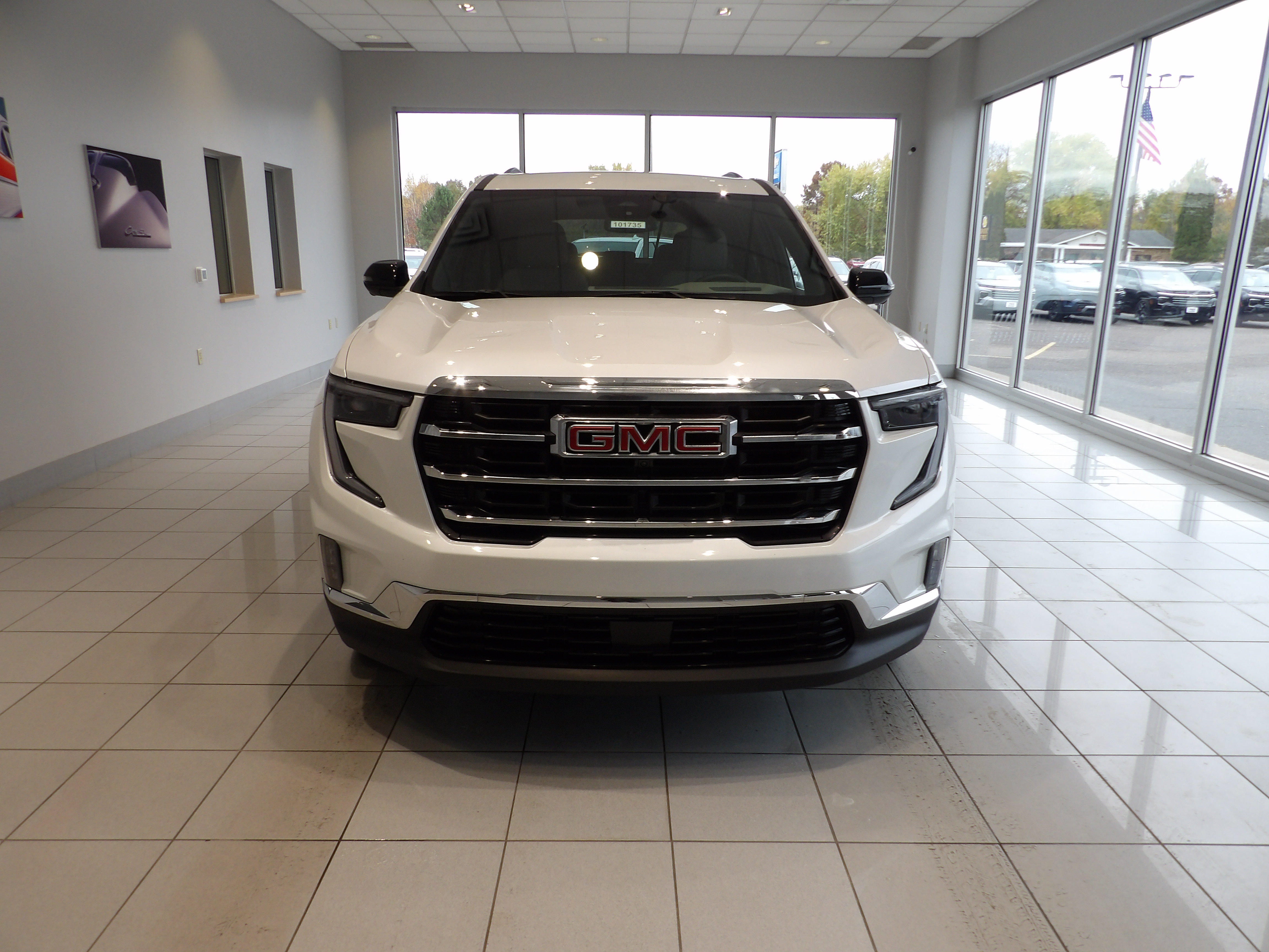 Used 2024 GMC Acadia Elevation w/ Luxury Package AWD/4WD image 2