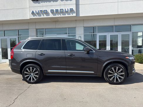 Used 2023 Volvo XC90 B6 Plus w/ Protection Package Premier image 2