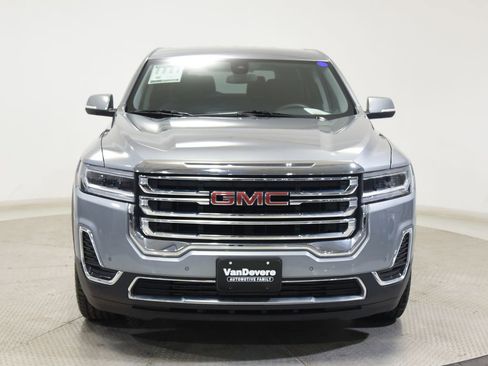 Used 2023 GMC Acadia SLE AWD/4WD image 2