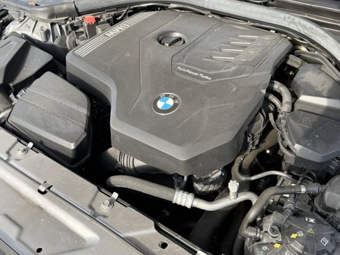 Used 2024 BMW 330i Sedan w/ Convenience Package image 34