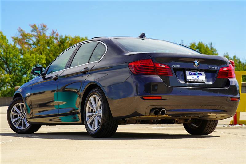 Used 2016 BMW 528i xDrive Sedan AWD/4WD image 5