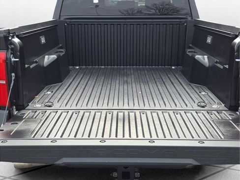 New 2026 Toyota Tacoma SR5 image 17