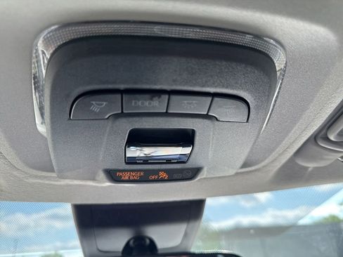 Used 2022 Toyota Corolla Cross LE FWD image 22