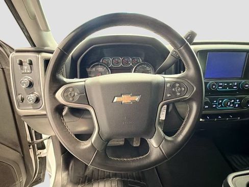 Used 2017 Chevrolet Silverado 2500 LT w/ LT Convenience Package AWD/4WD image 10