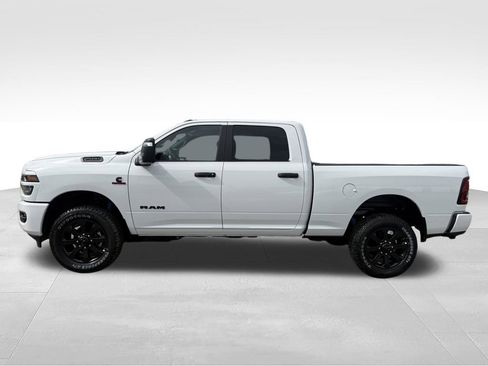 New 2026 RAM 2500 Big Horn AWD/4WD image 3