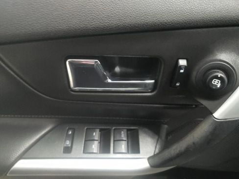 Used 2014 Ford Edge SEL w/ Equipment Group 205A FWD image 18